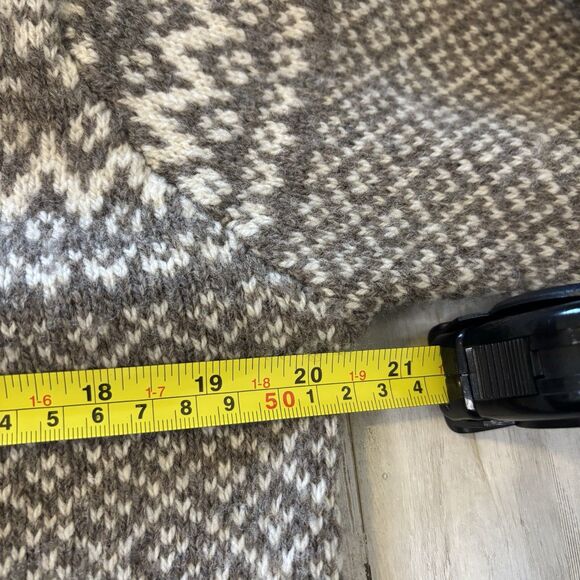 Talbots Small Nordic Fair Isle 100% Wool Button Down Cardigan/Sweater Beige/Tan - Picture 11 of 12